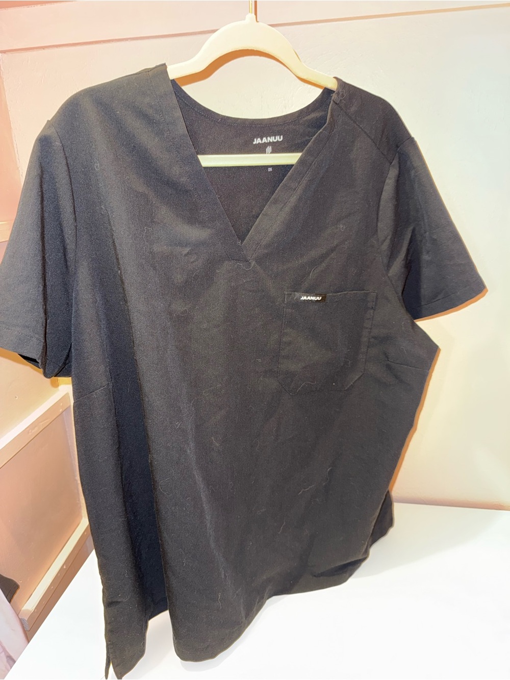 Jaanuu Women’s Black V-Neck Scrub Top